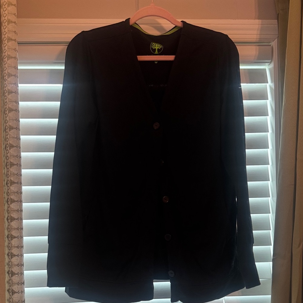 Healing Hands black  Button-Up scrub jacket